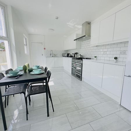 Leyton House - Sleepylodge London Ngoại thất bức ảnh