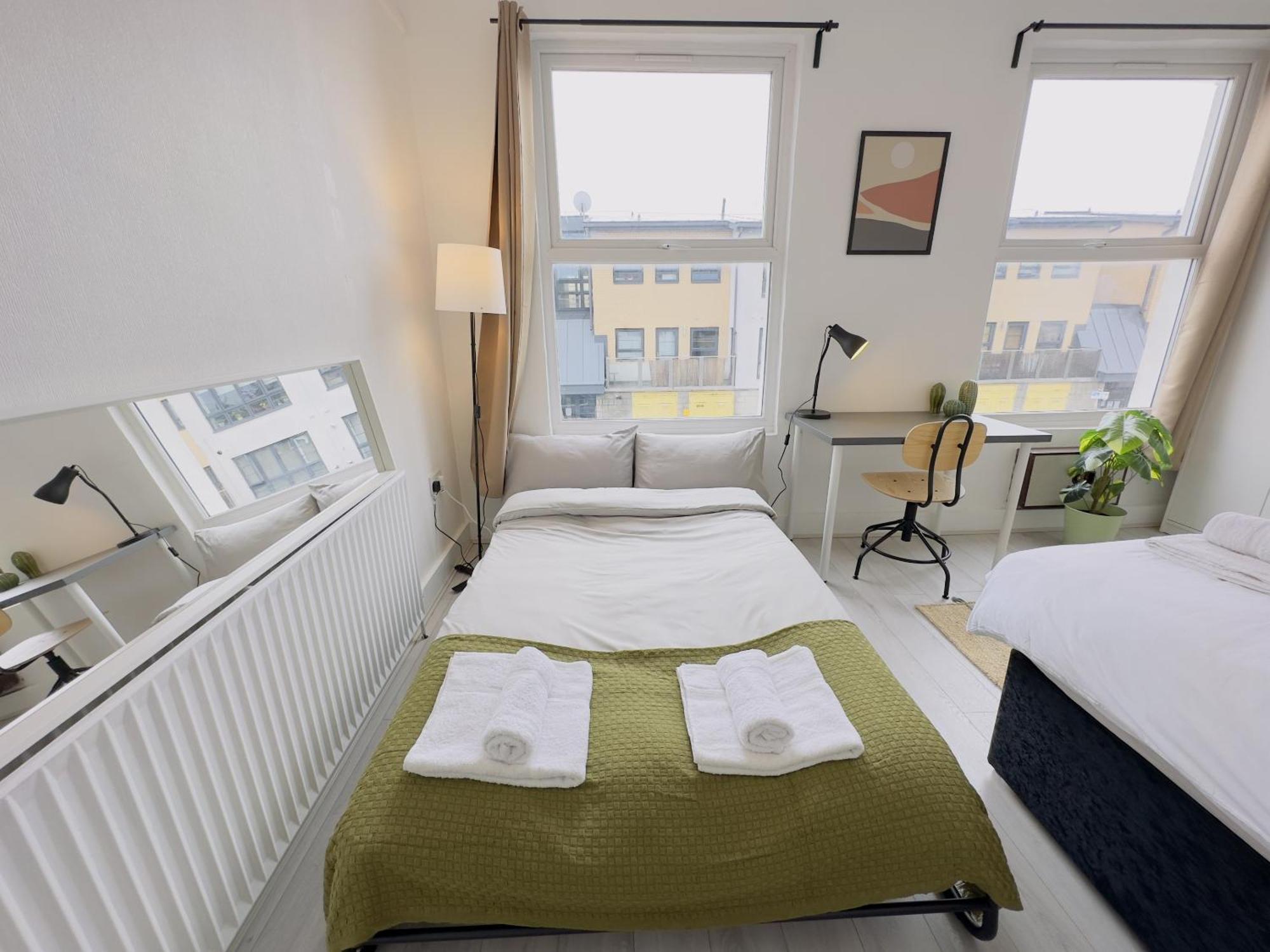 Leyton House - Sleepylodge London Phòng bức ảnh